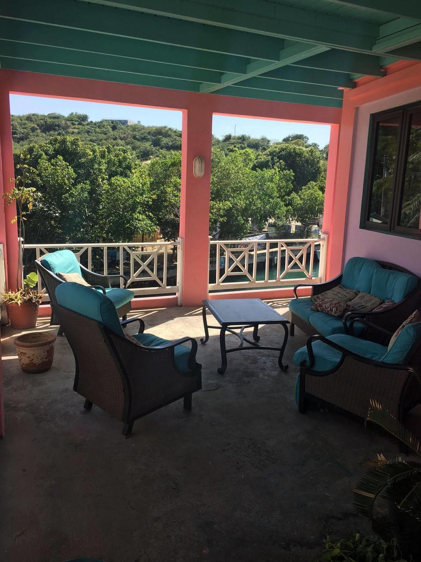 Mamacitas Guest House Isla Culebra Ngoại thất bức ảnh